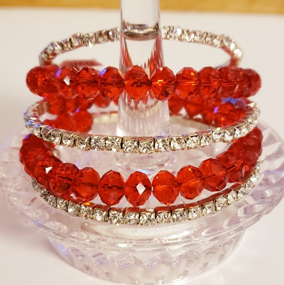 Multi Layer Red Beaded Memory Wire Bangle Bracelet - image 5